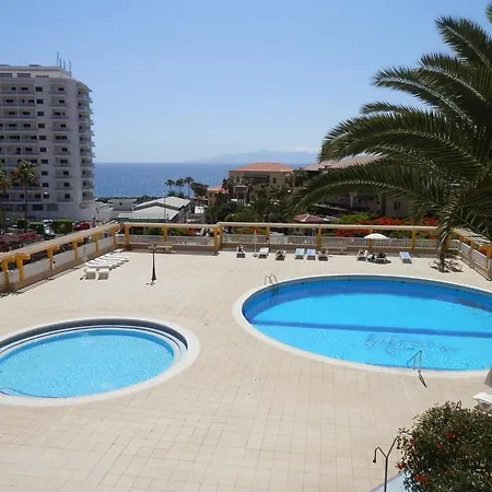 Copacabana Апартаменты *